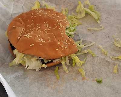 River Queen Drive Inn