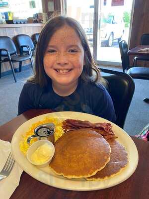 Hugo's Family Restaurant, Jenks