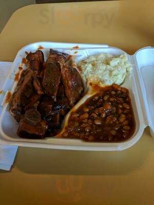 Gold's BBQ & Grill, Atmore