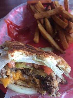 Flaco's Burgers and Tacos, Live Oak