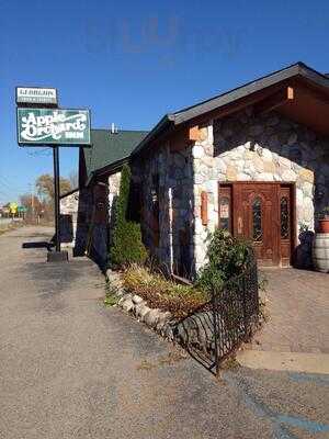 Georgio's Apple Orchard Inn, Washington