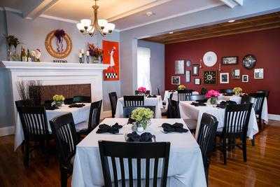 Broadway House Bistro