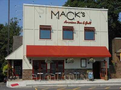 Mack's American Bar & Grill