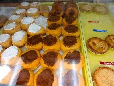 Lev's Bakery Shop, Tecumseh