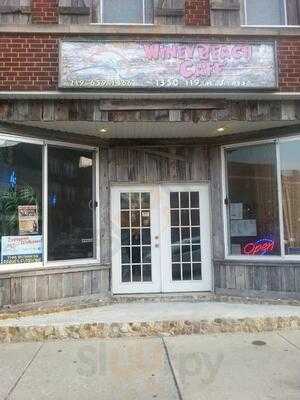 Winey Beach Cafe, Whiting