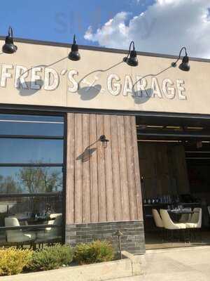 Fred's Garage Restaurant