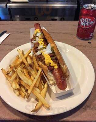 Winsted Diner