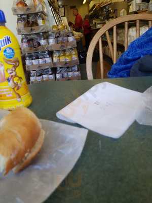 Town and Country Deli, Pompton Lakes