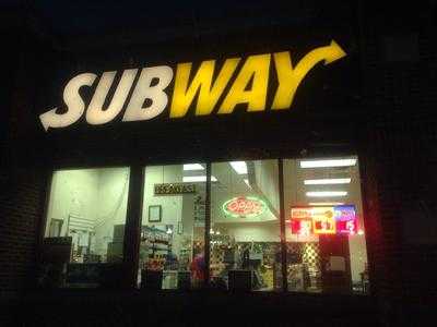 Subway, Newton