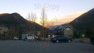 Dos Locos Mexican Restaurant and Cantina