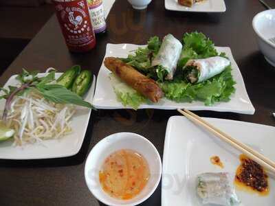 EAD Vietnamese Restaurant, Shenandoah