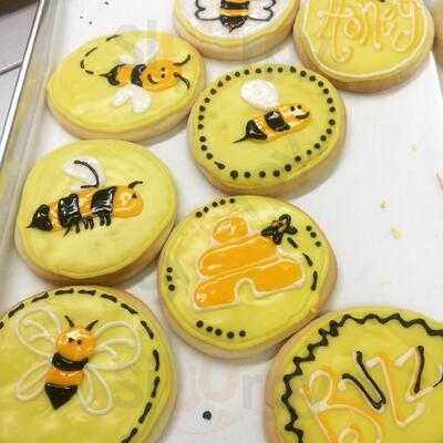 Muddy Bees Bakery
