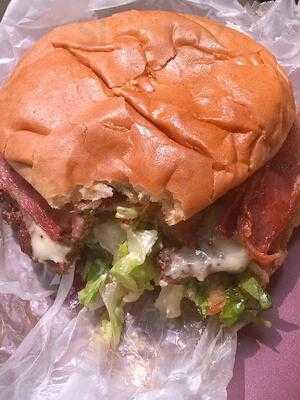 Vassi's Drive-In, Hellertown