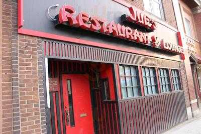 Jue's Chinese Restaurant & Lounge, Virginia