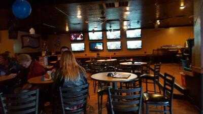 Shotz Sports Bar, DeBary