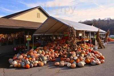 Hershberger's Farm And Bakery