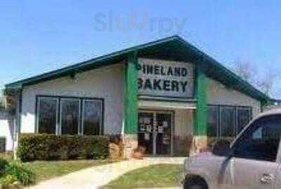 Pineland Bakery