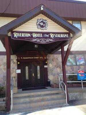 Riverton Hotel & Restaurant