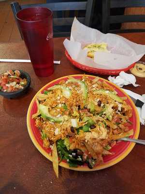 Guilli's Pizza And Mexican Cuisine menu