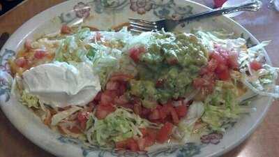Mexico Lindo, Miles City