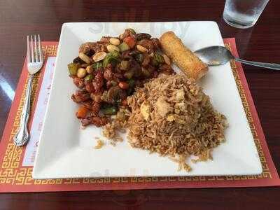 New Shanghai Asian Food, Platte City