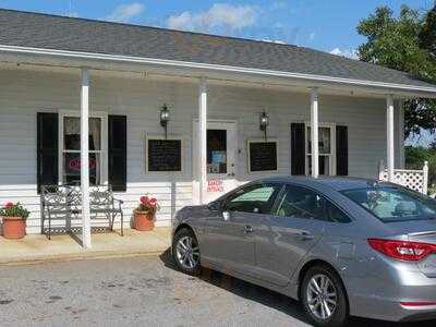 Swartzentruber's Bakery, Abbeville