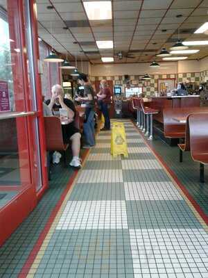 Huddle House, Williamsburg