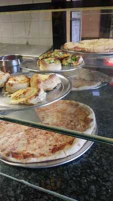 Macopin Pizza