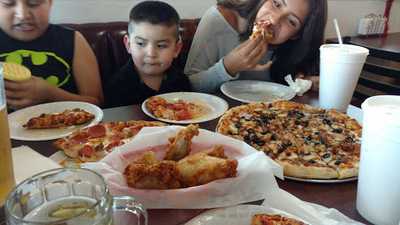 Wasco Pizza And Sports Bar, Wasco