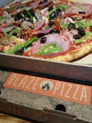 Blaze Pizza, Gold River