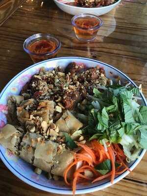 My Xuyen Vietnamese Cafe, Gladstone