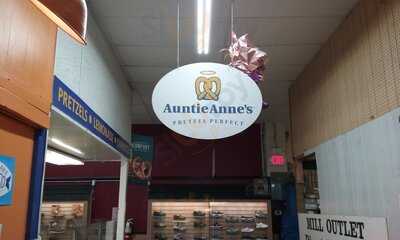 Auntie Anne's