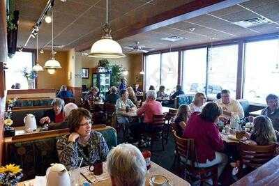 George's Family Restaurant, Lowell