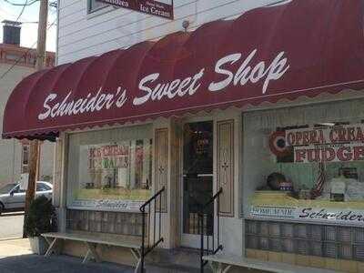 Schneider's Sweet Shop, Bellevue