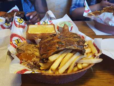 Shane's Rib Shack, Barnesville