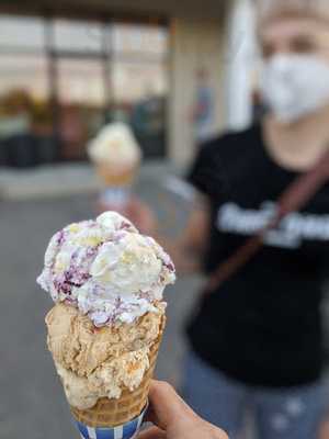 Chatham Creamery, East Hampton