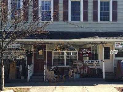 Lynny's Country Cafe, Greenwich