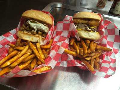 Candy’s Southern Skillet, Silsbee