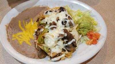 Los Compadre's Mexican Restaurant