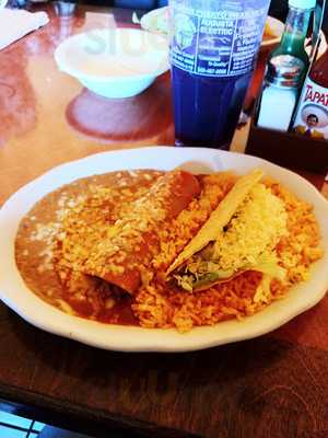 El Gran Puerto Mexican Restaurant menu