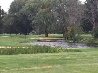 Hon-E-Kor Golf & Country Club, Kewaskum
