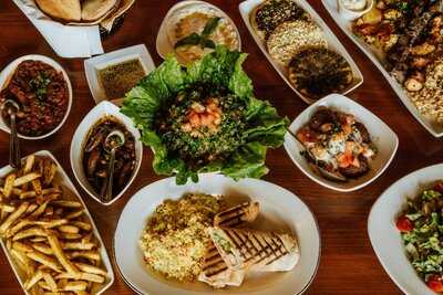 Taza A Lebanese Grill, Woodmere