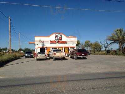 Little Caesars, Carrizo Springs