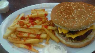 Ricky's Burgers, California City