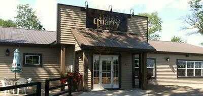 Molitor's Quarry Grill & Bar