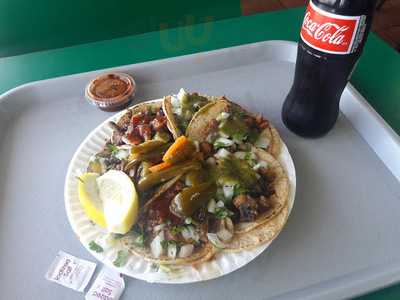 Deliciosos Tacos Castroville