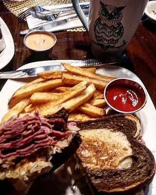 Gallery K Art Music and Coffee Cafe