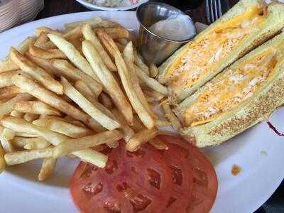 Twin Lakes Country Club menu