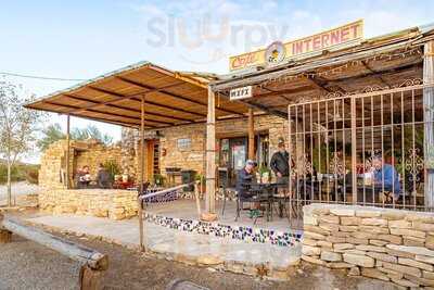 Espresso Y Poco Mas menu