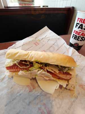 Jimmy Johns, Highland Heights